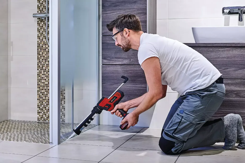 EINHELL PISTOLA SILICONA 2.webp