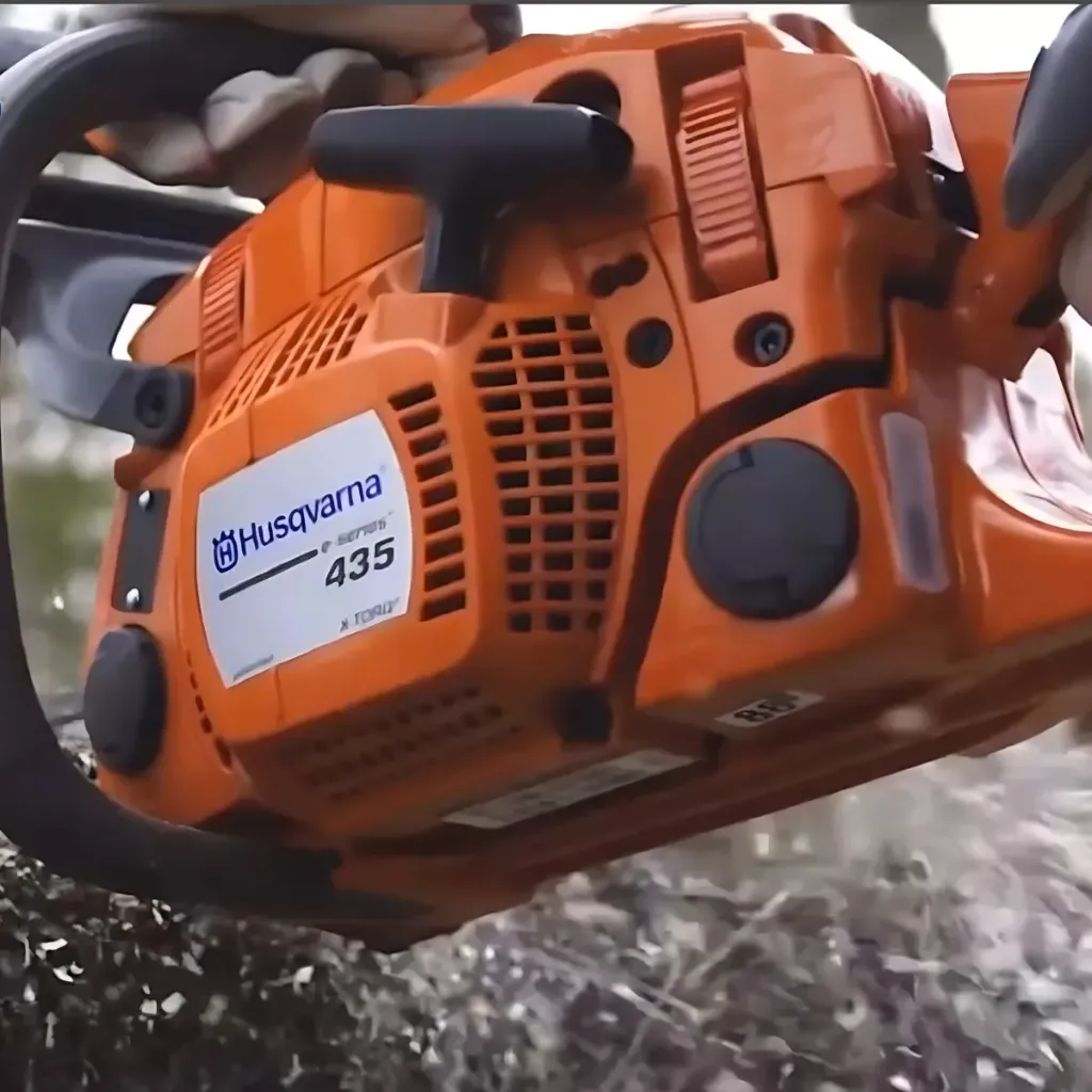 Motosierra Husqvarna 435e 2.webp