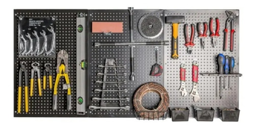 TABLERO HERRAMIENTAS 27 PZ------1374 x 650MM--VANGUARD    4-CAJAS PLASTICAS 108x90x70*1-PORTA LLAVES 135x65x316MM-*3-TABLEROS 458x650*-1-SOPORTE PARA DESTORNILLADORES 130x80-* 
CAJA