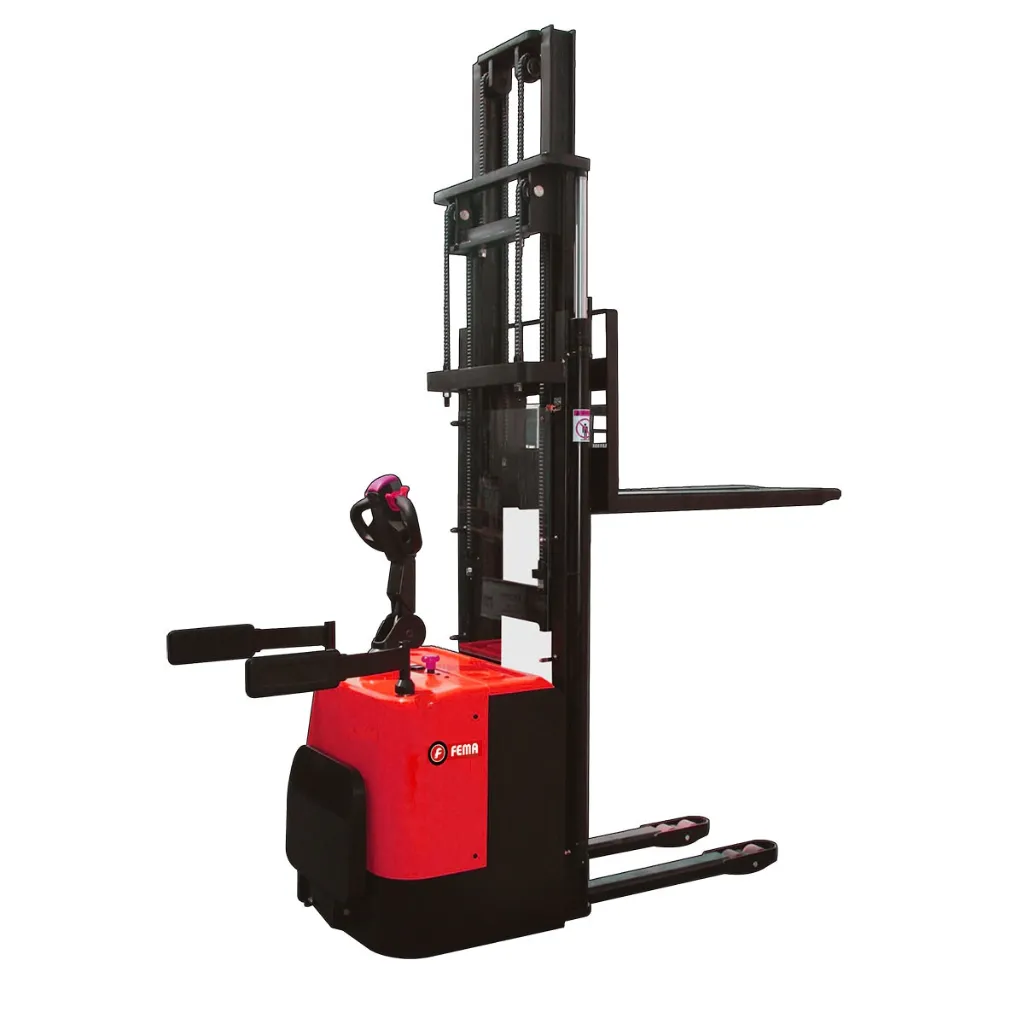[FE69502632] TRANSPALETS 1200 KG A BATERIA ALTURA 4,5MT C/BASE PARA HOMBR