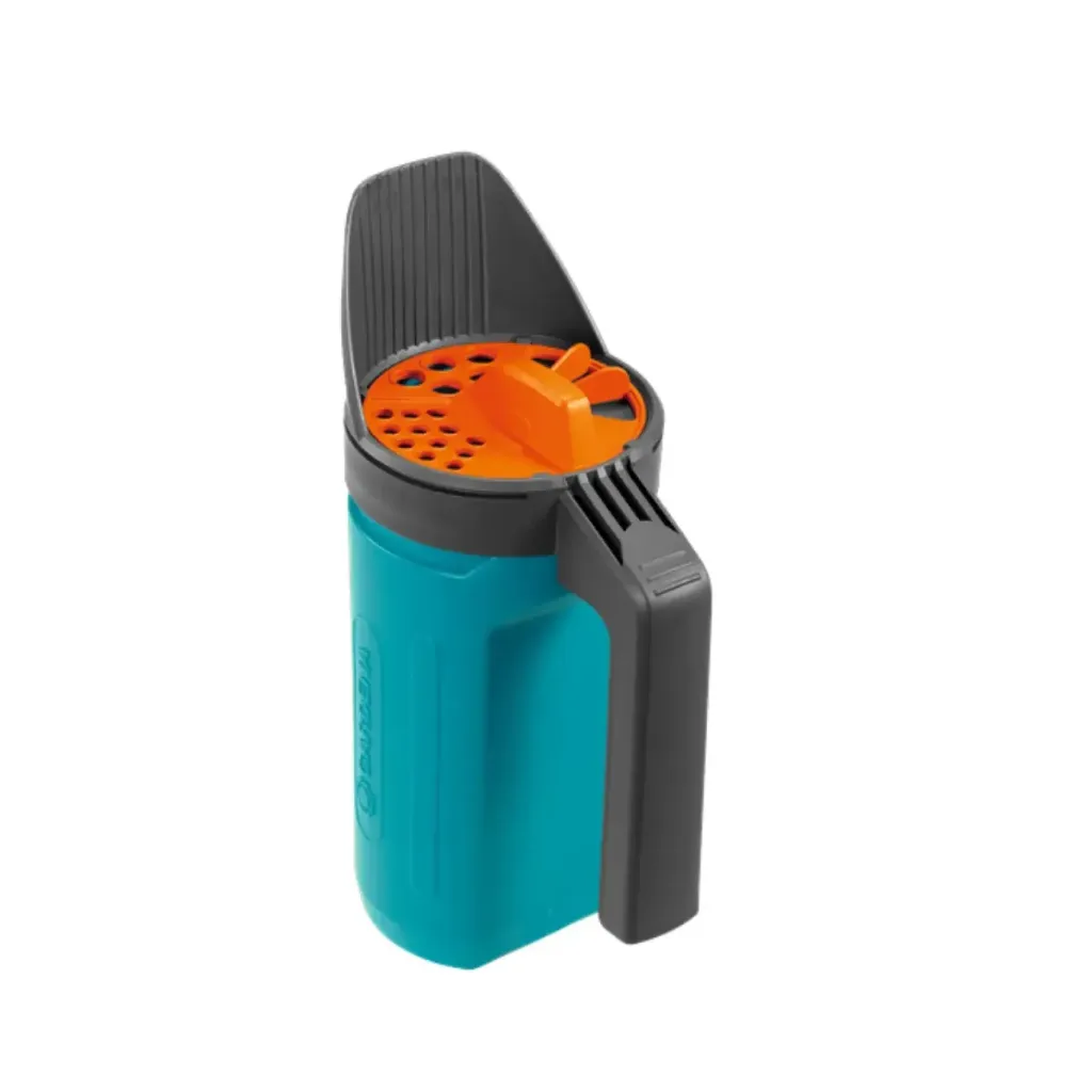 [RR325520] Esparcidor Manual Arena Gravilla Sal 1.2 L Gardena 3255-20